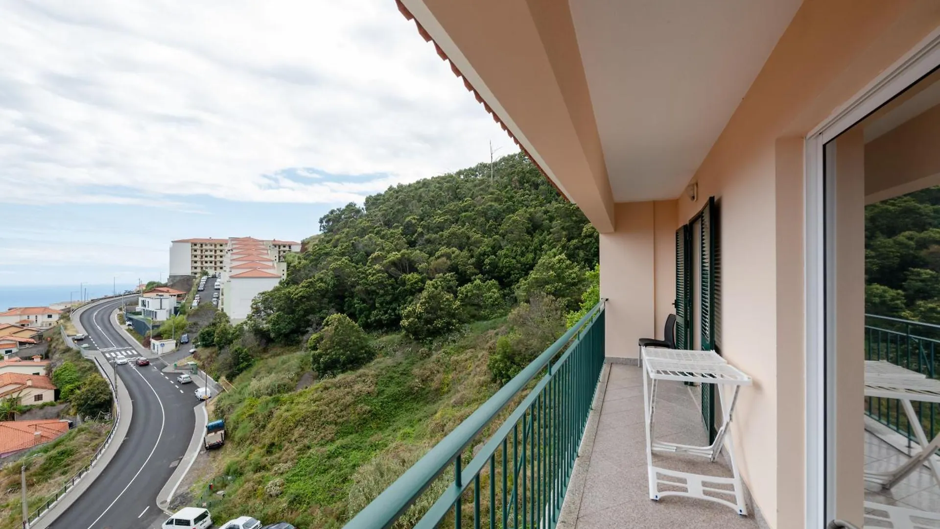 Apartment Canico Quintas III By Trip2Portugal
